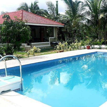 Arcadia Resort Alibaug 알리바그 외부 사진